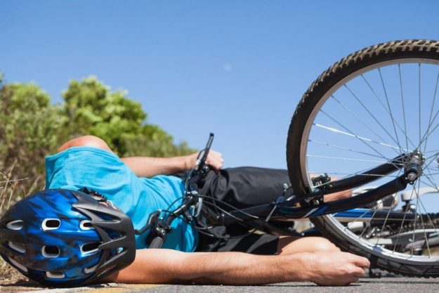 sport-tooth-injury bicycle accident and traumatic tooth injury