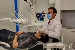 Dr. Sameti working on a patient with cracked tooth
